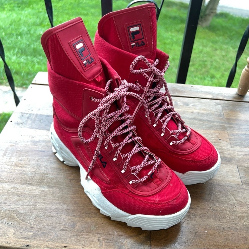 Fila Disruptor Ballistic Womens Shoe Size 8.5 Red/White Hightop Shoes Boots